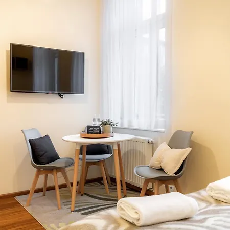 Malila Premium Cracow Traugutta كراكوفيا